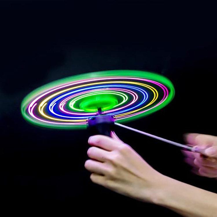 Pull String Glowing Saucer